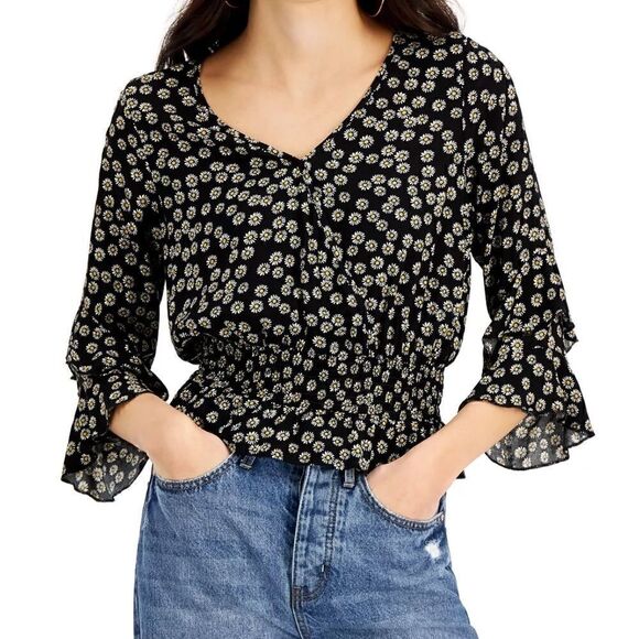 New JUST POLLY Juniors' Smocked-Waist Top Large - Picture 2 of 5